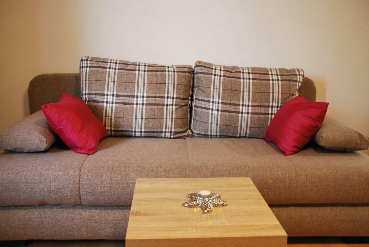 Apartman Ruzica Makarska Bagian luar foto
